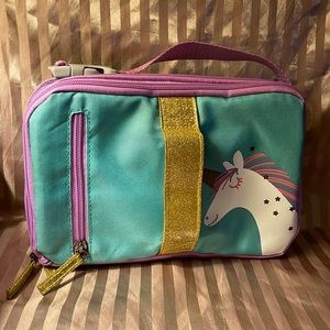 Lunch on the go fit & fresh unicorn girls lunch bag with divided dish.